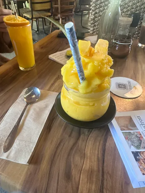 Farmhouse, Kedron Cafe