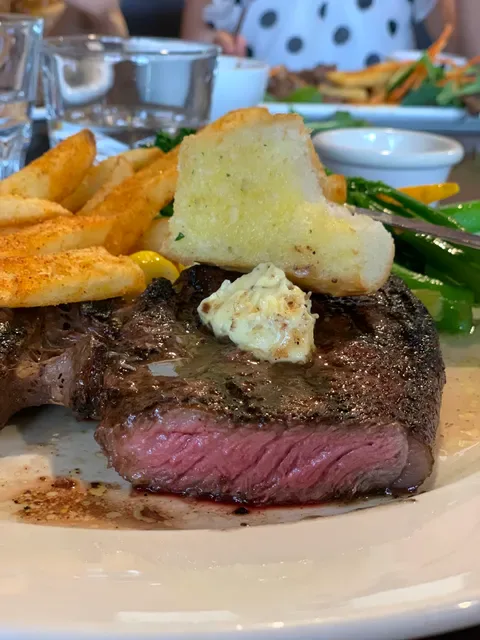Fiasco's Steakhouse