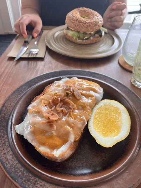 Florence Cafe