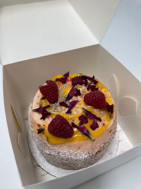 Flour & Chocolate Patisserie Morningside