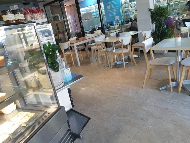 Forages Deli Cafe