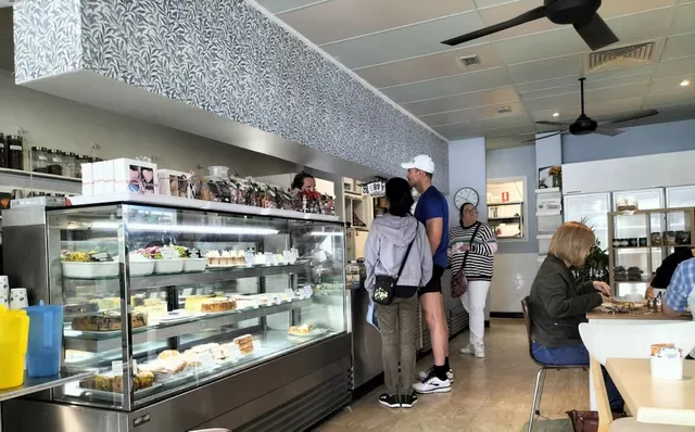 Forages Deli Cafe
