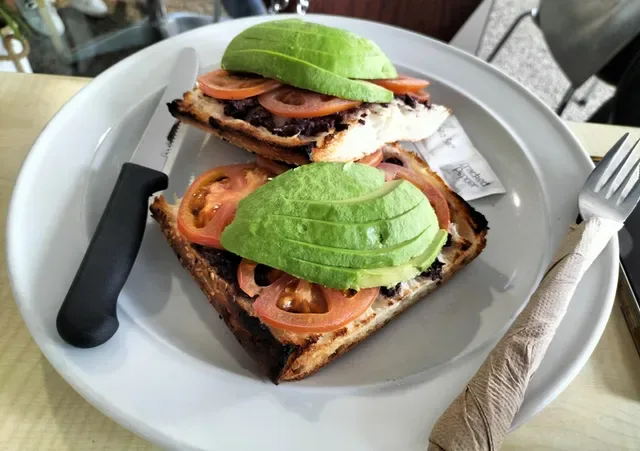 Forages Deli Cafe