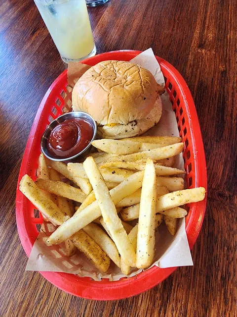 Frankie's Smokehouse