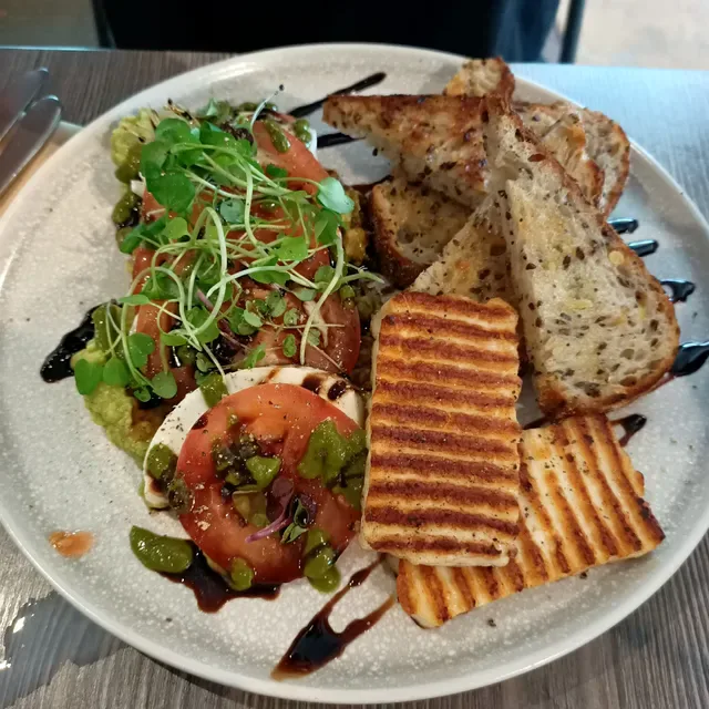 Fuel & Co