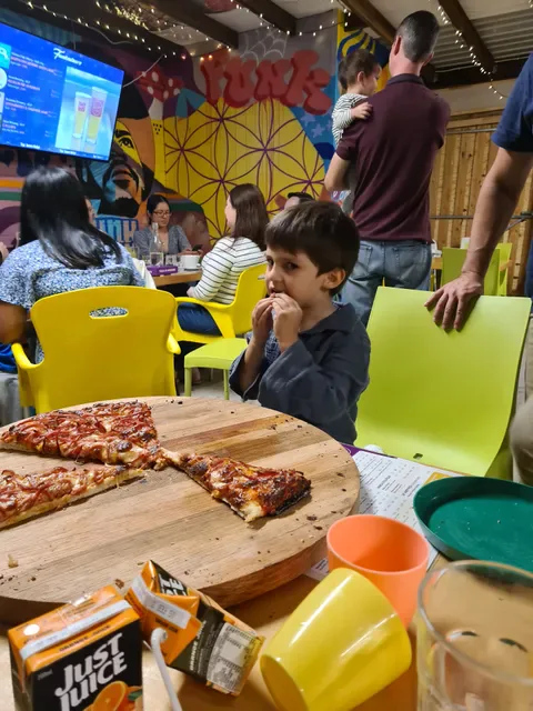 Funkateers Pizzeria