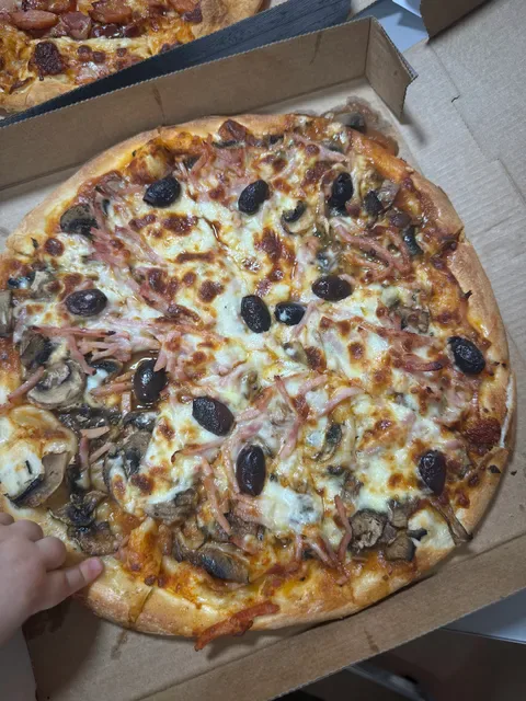 Gallino Pizza (Italian Restaurant)