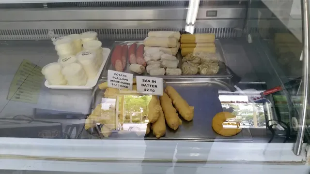 George's Snack Bar