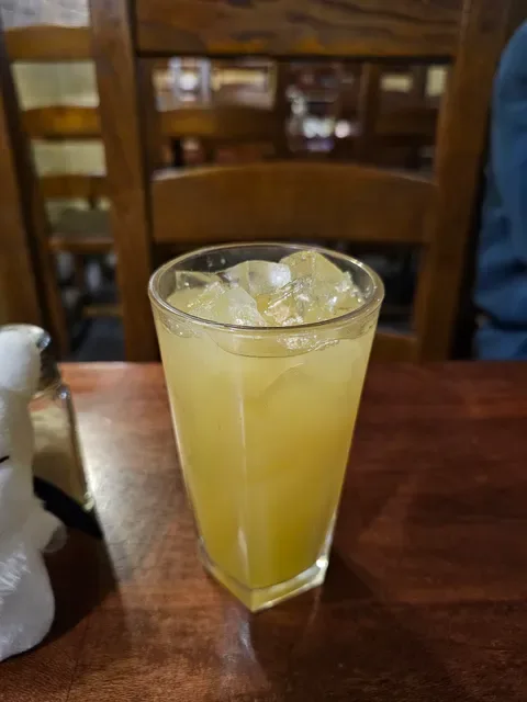 Gilhooleys