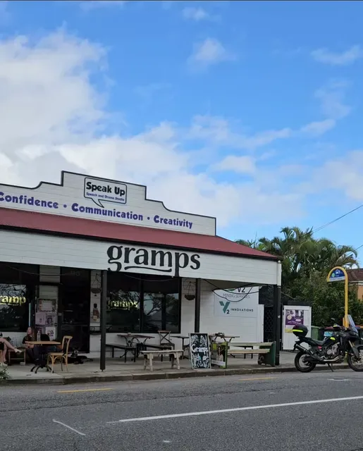 Gramps Cafe