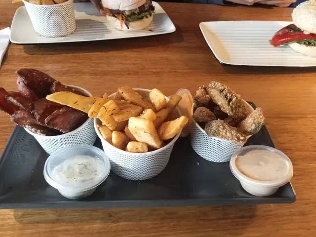 Grill'd Burgers - Chermside
