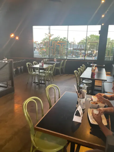 Grill'd Burgers - Everton Park