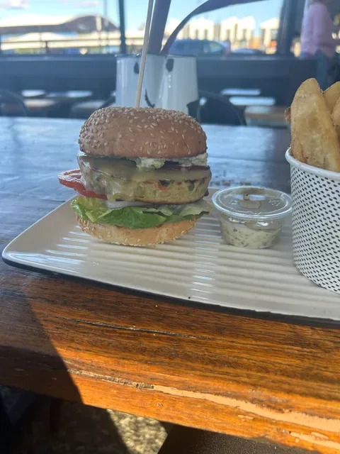 Grill'd Burgers - Everton Park