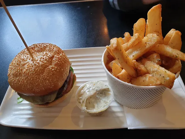 Grill'd Garden City