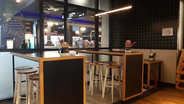Grill'd Burgers - Indooroopilly