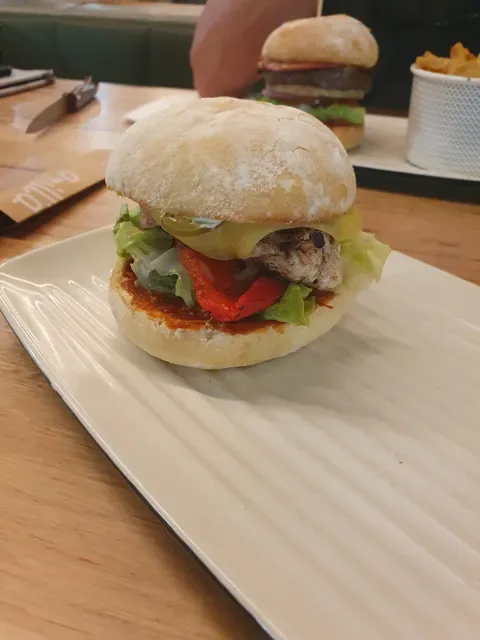 Grill'd Burgers - Kenmore