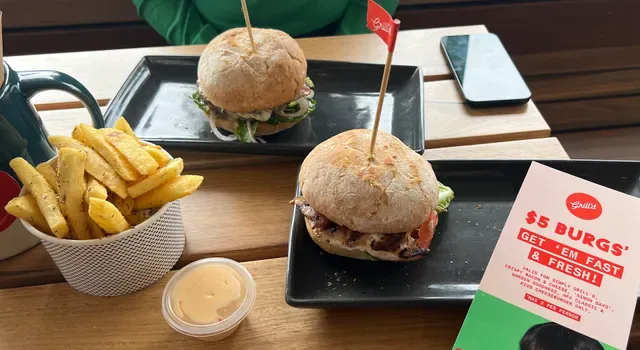 Grill'd Burgers - Mt Ommaney