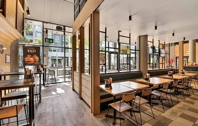 Grill'd Burgers - Toowong