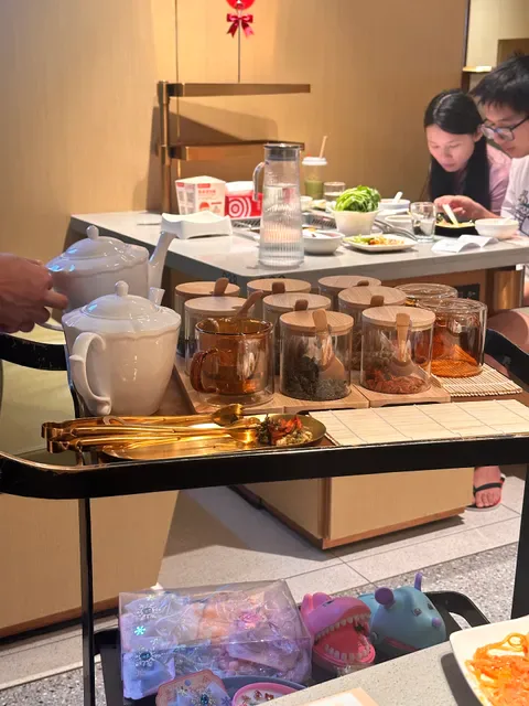 HAIDILAO HOTPOT SUNNYBANK