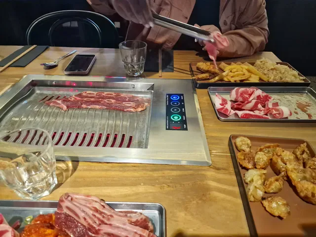 Hanwoori Restaurant