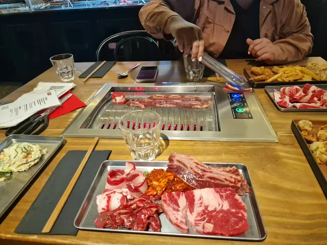 Hanwoori Restaurant
