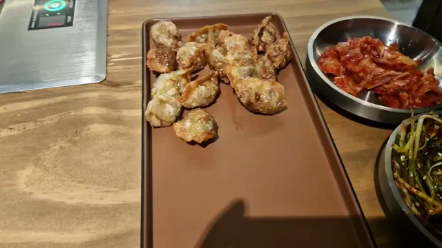 Hanwoori Restaurant