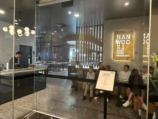 Hanwoori Restaurant
