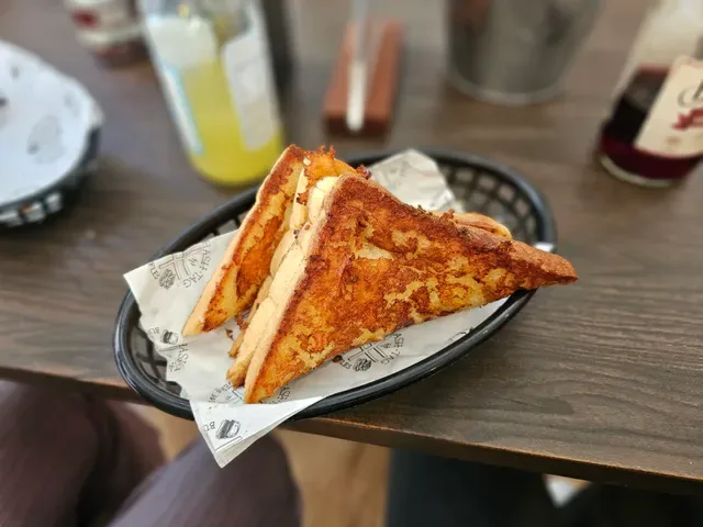 Hashtag Burgers and Waffles Ashgrove