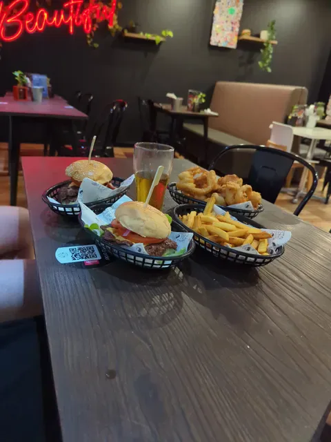 Hashtag Burgers and Waffles Ashgrove