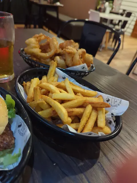 Hashtag Burgers and Waffles Ashgrove
