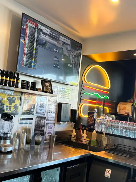 Hello Harry The Burger Joint (Jindalee)