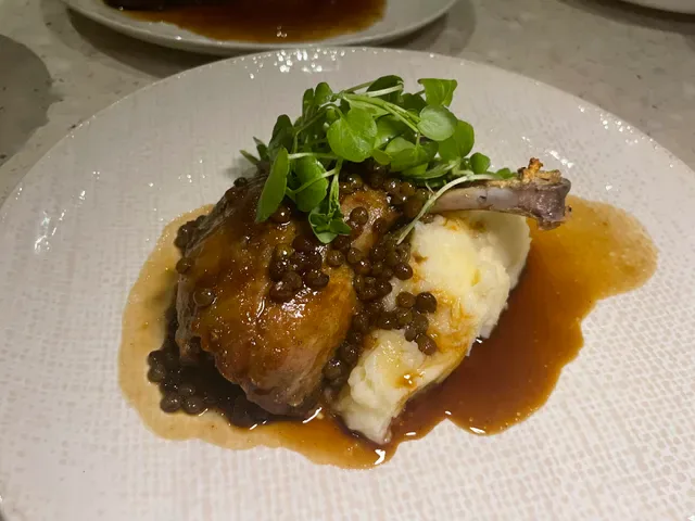 Hervé’s Restaurant & Bar
