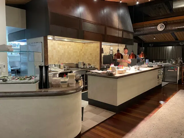 Hervé’s Restaurant & Bar