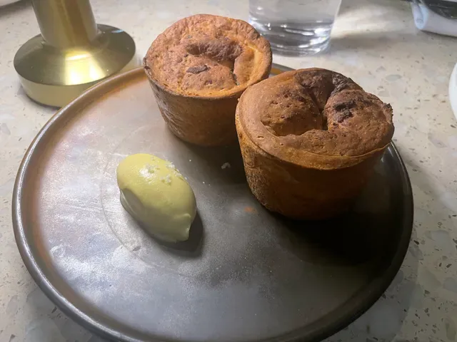 Hervé’s Restaurant & Bar
