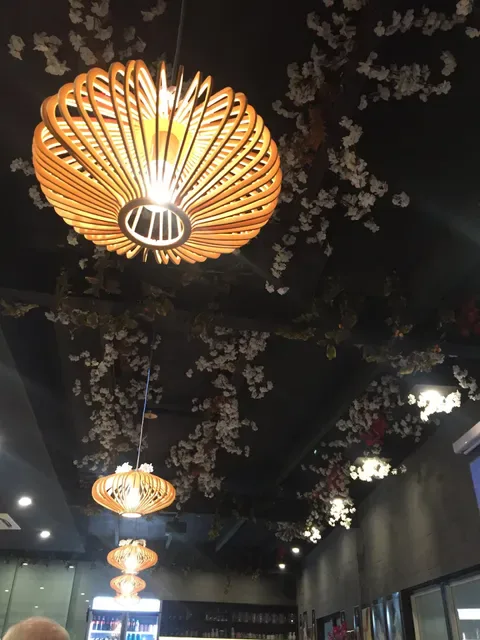 HIKARU Sushi