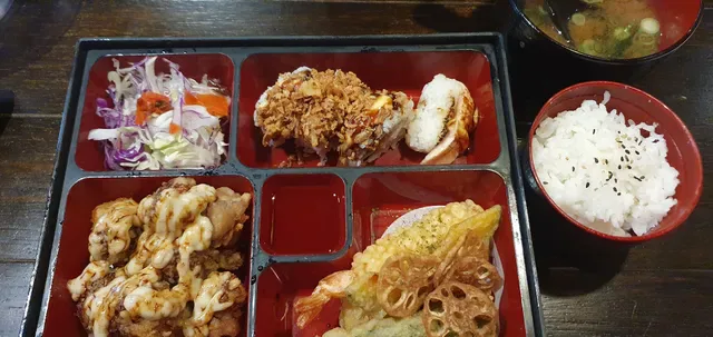HIKARU Sushi