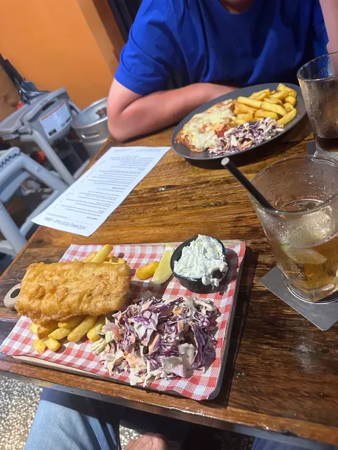 Hitching Post Bar + Grill