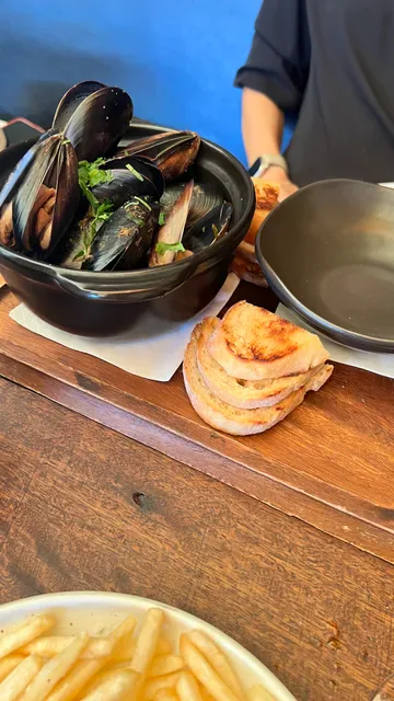 Hope and Anchor