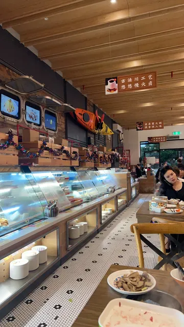 Hu Shang Seafood Hot Pot & BBQ Buffet