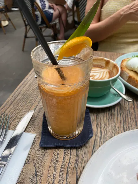 Hunter & Scout Café