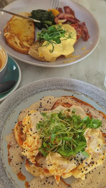 Huskk Cafe