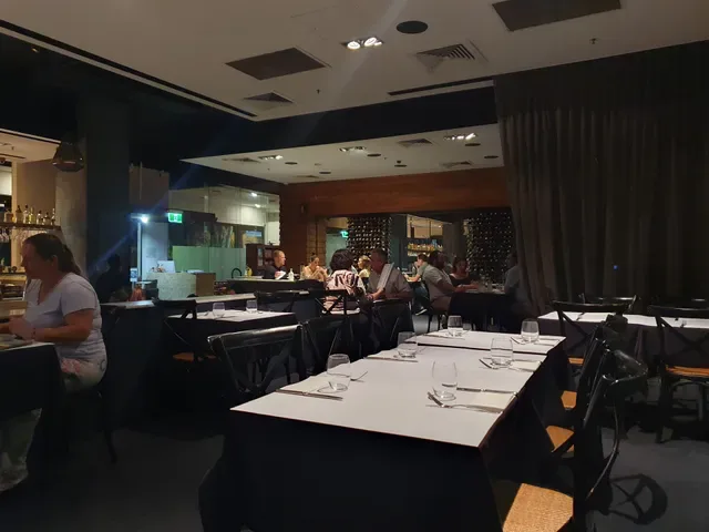 Mehek Indian Restaurant & Bar