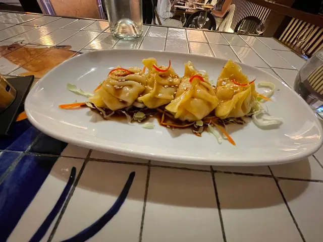 Jumbo Thai Restaurant & Bar