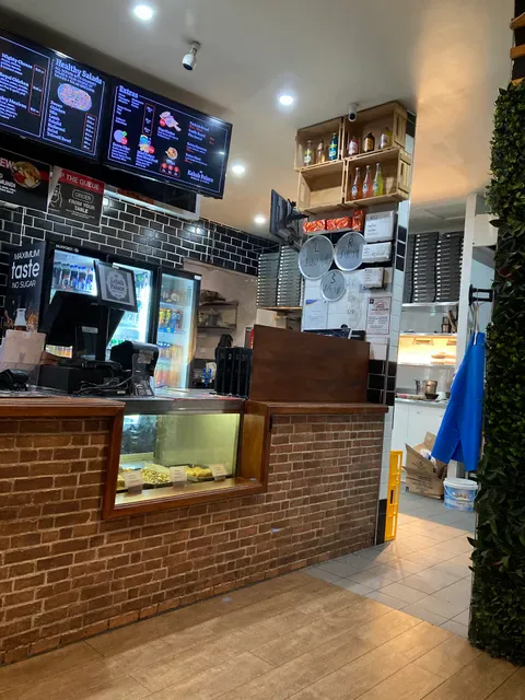 Kebab Palace Mangal & Pides