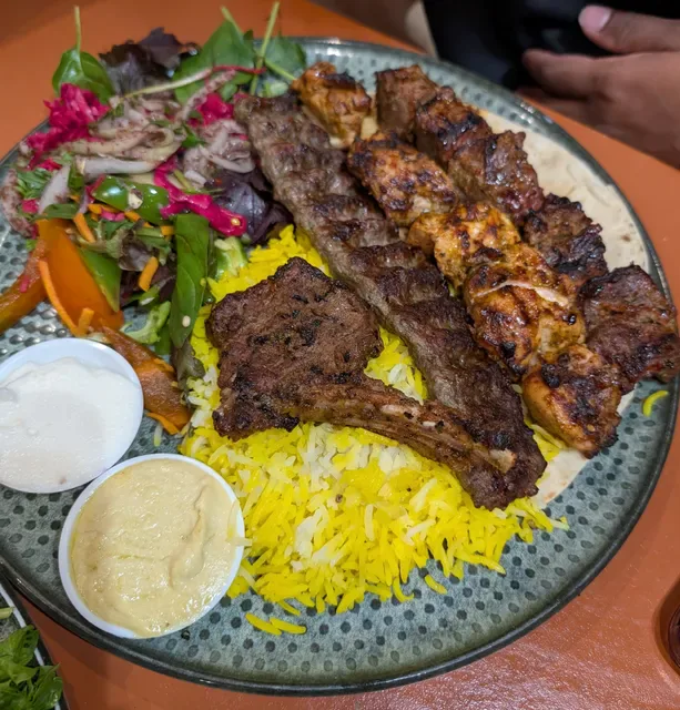 Kebab Palace Mangal & Pides