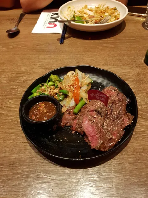 Kinn Thai