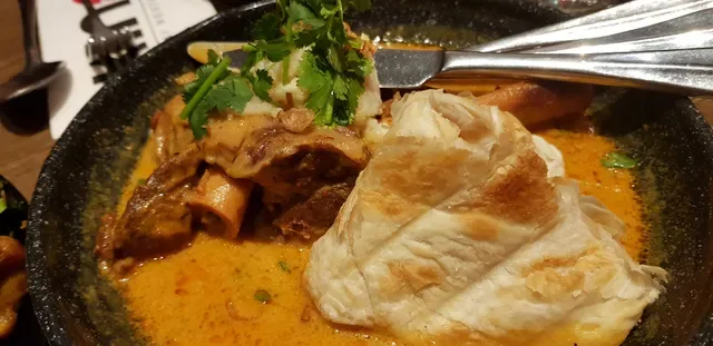 Kinn Thai