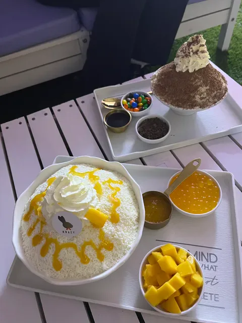 Krazy Dessert & Cocktail Bar