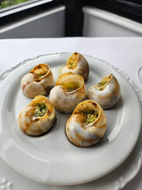 La Belle Vie French Restaurant Brisbane