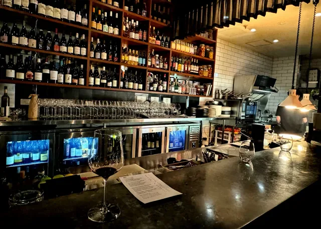 La Lune Wine Co